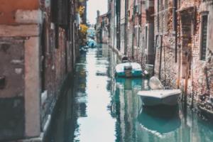 如何選擇共享電動(dòng)車加盟?