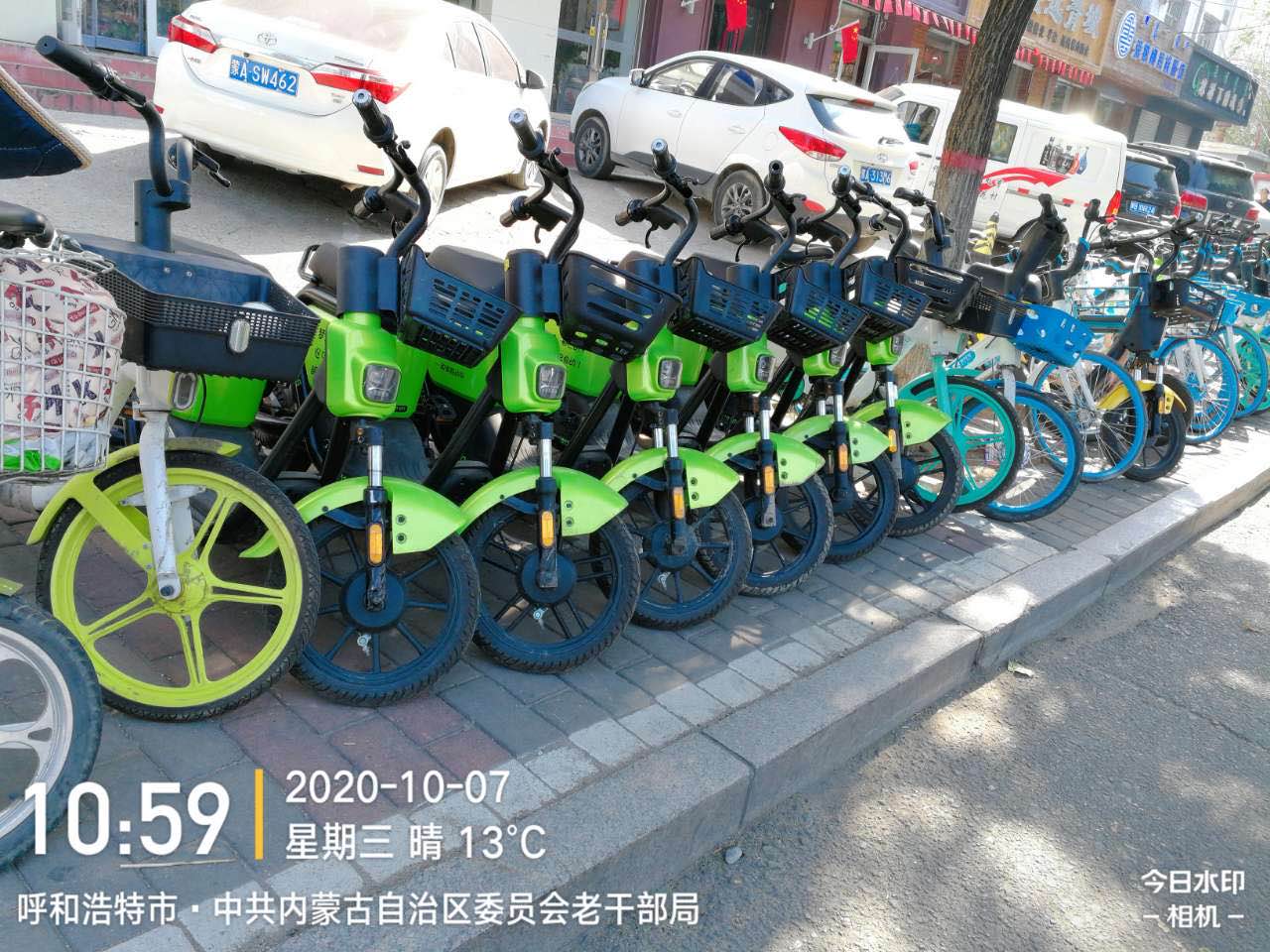 北京電動(dòng)車品牌多，選擇哪個(gè)更合適？